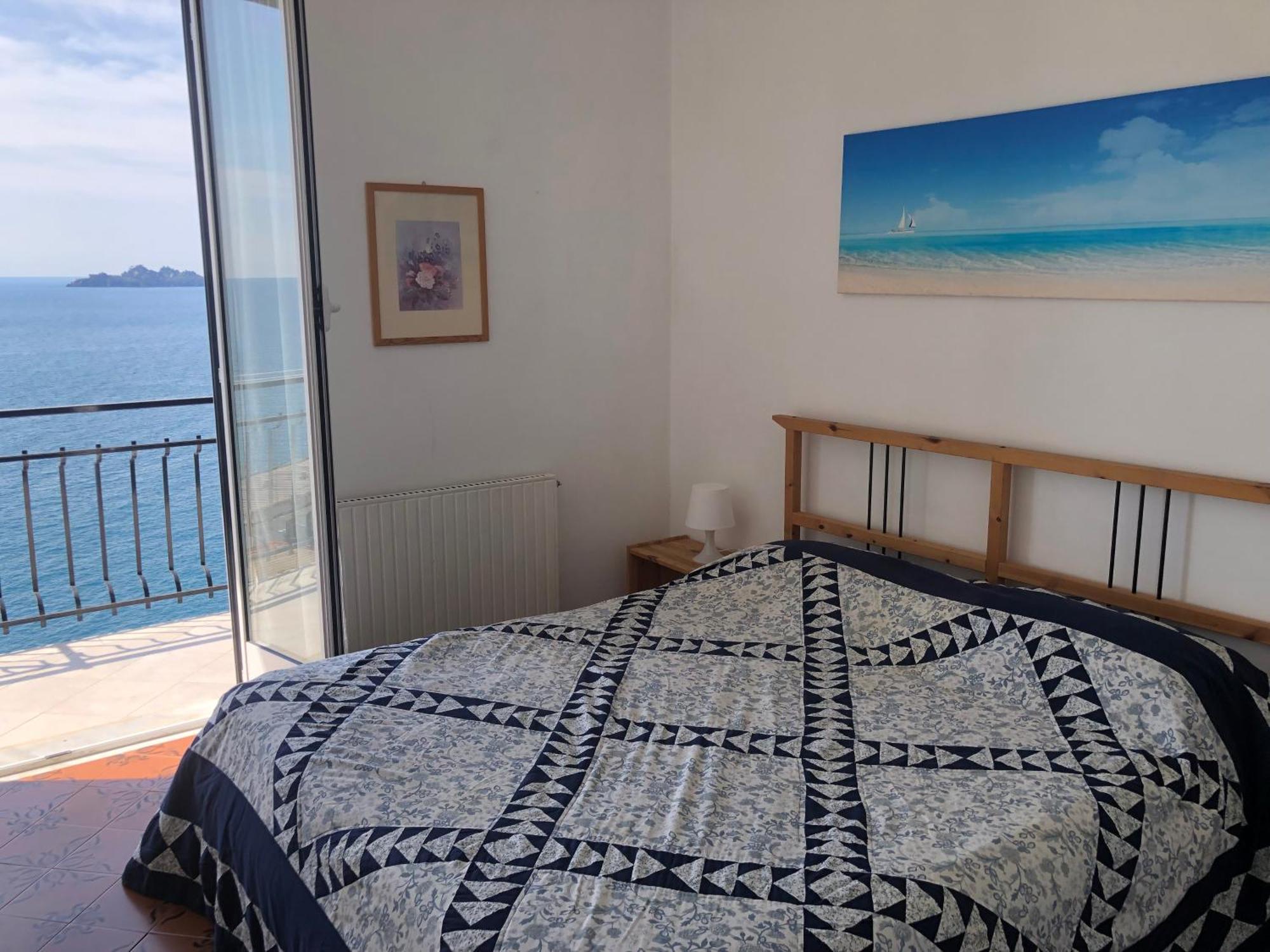 ゾアーリDavanti Al Mare E A Portofino - In Front Of The Sea And Portofinoアパートメント エクステリア 写真